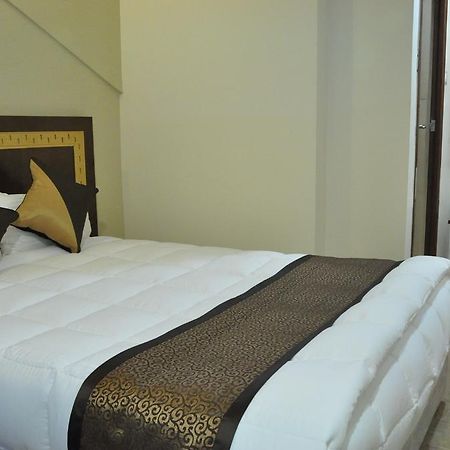 Silk Route Hotel Guwahati Esterno foto
